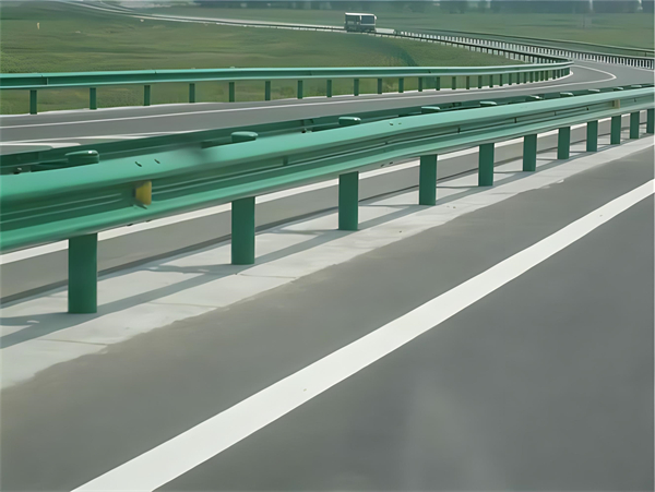 淮北波形梁护栏在高速公路的应用